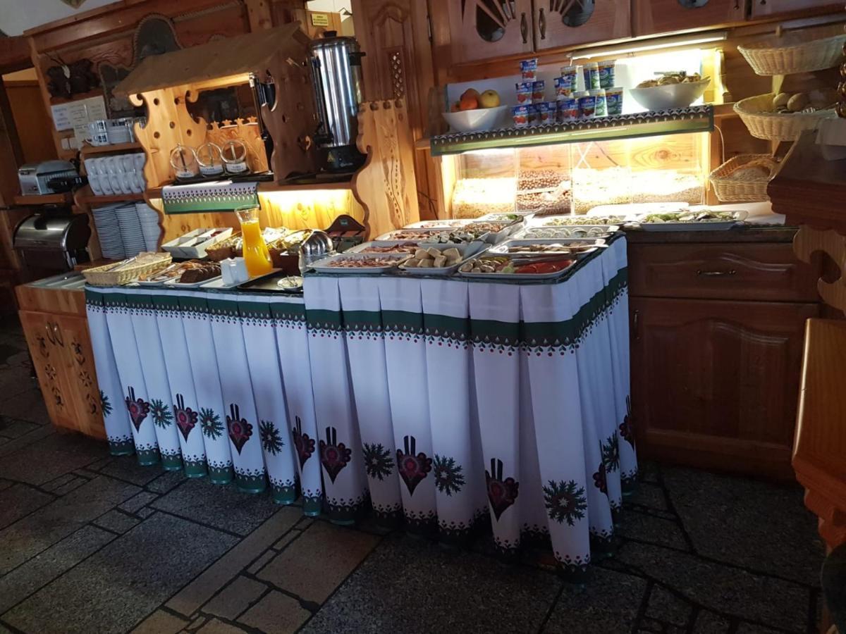 Pensjonat Zbojecki Dwor - Blisko Basenow Termalnych I Szlakow Gorskich - Ostatnie Wolne Pokoje Na Weekend Majowy Буковина-Татшаньска Экстерьер фото