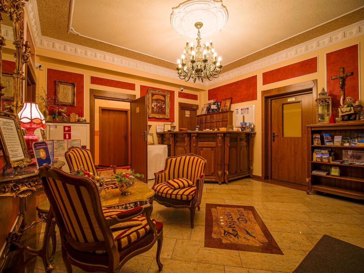 Pensjonat Zbojecki Dwor - Blisko Basenow Termalnych I Szlakow Gorskich - Ostatnie Wolne Pokoje Na Weekend Majowy Буковина-Татшаньска Экстерьер фото